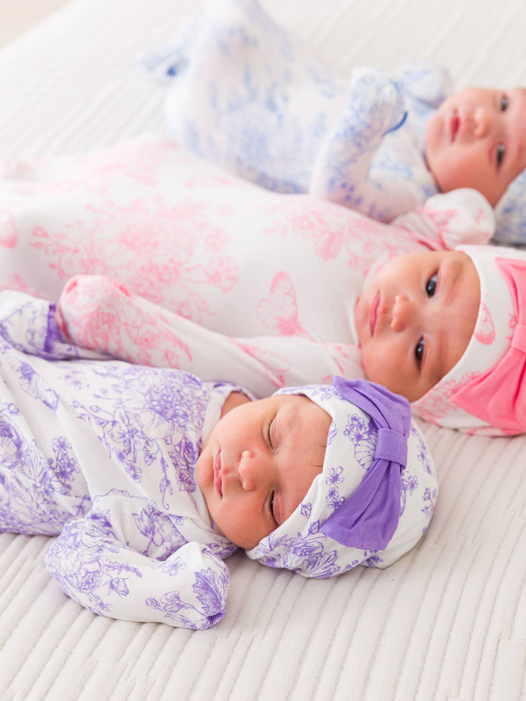 SoftSnooze™ Baby Girls Bamboo Purple Butterfly Sleep Gown & Hat Set