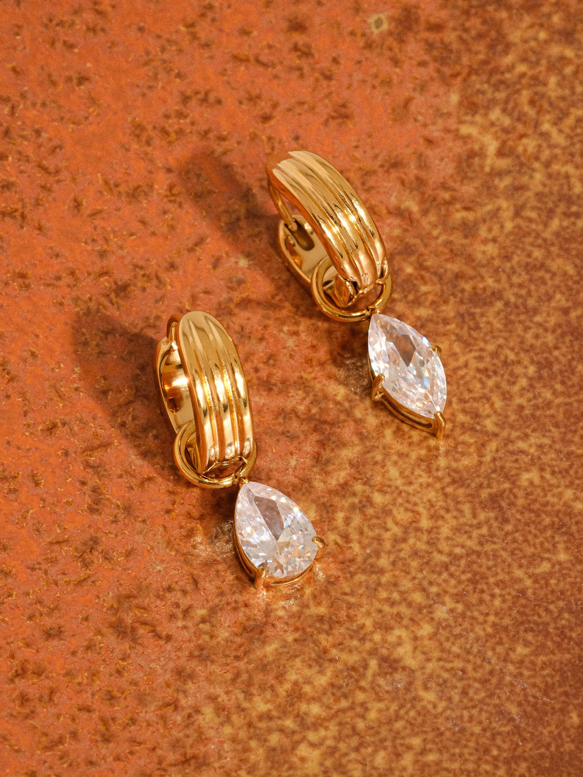 Saffron 18K Gold Non-Tarnish Teardrop CZ Mismatch Earrings: Yellow Gold