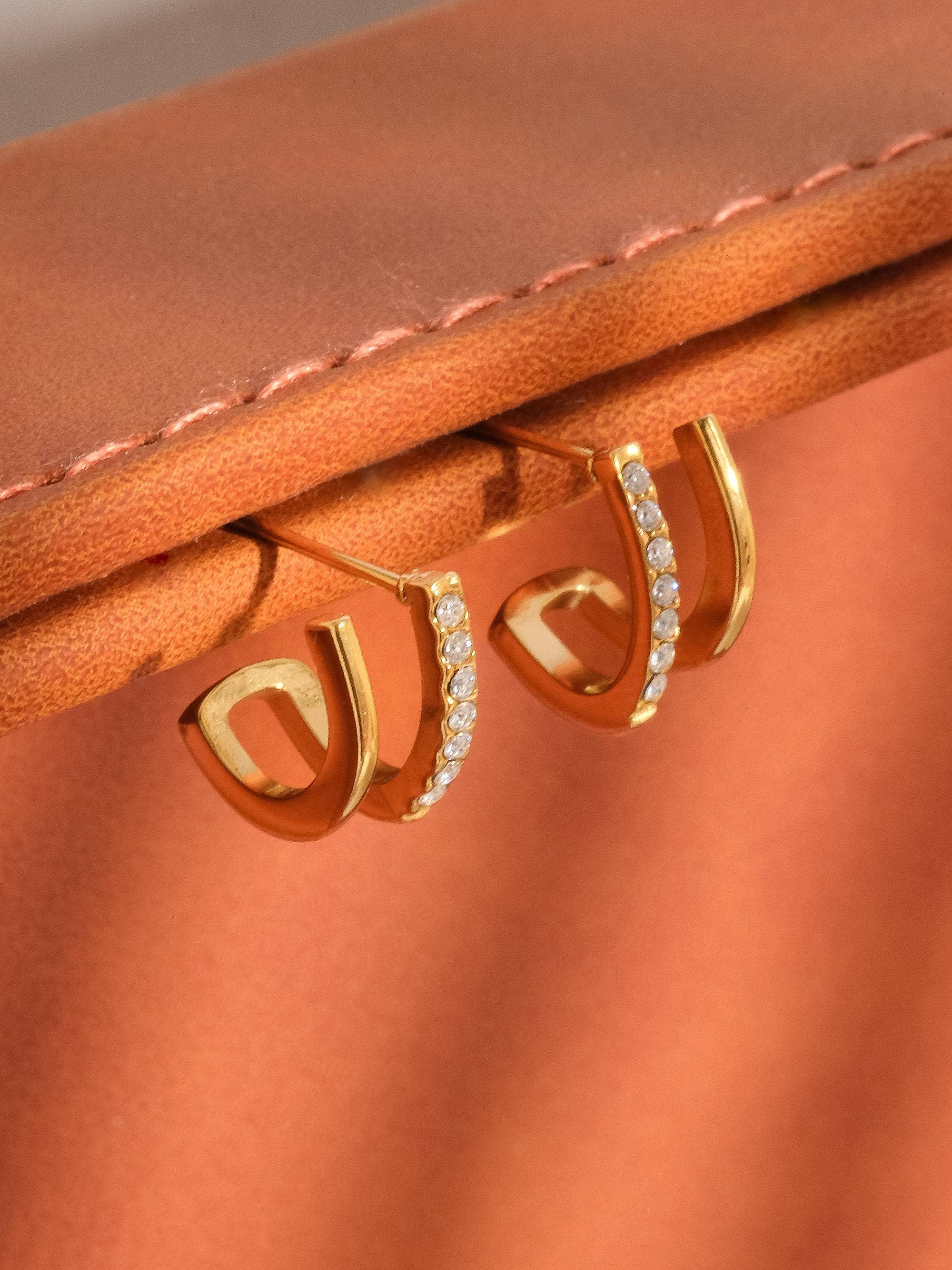 Dulce 18K Gold Non-Tarnish CZ Double Hoop Studs