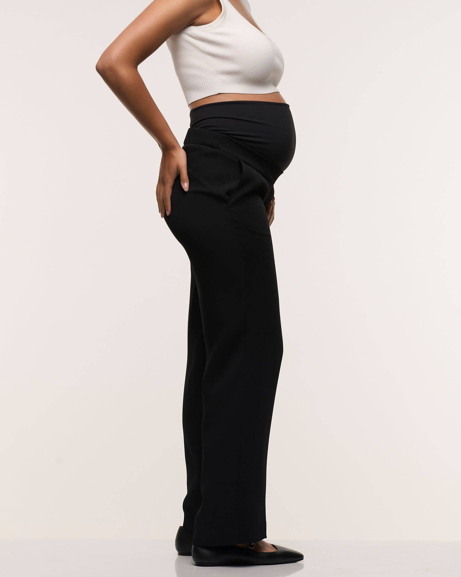 Pantalon de maternité droit classique couvrant le ventre