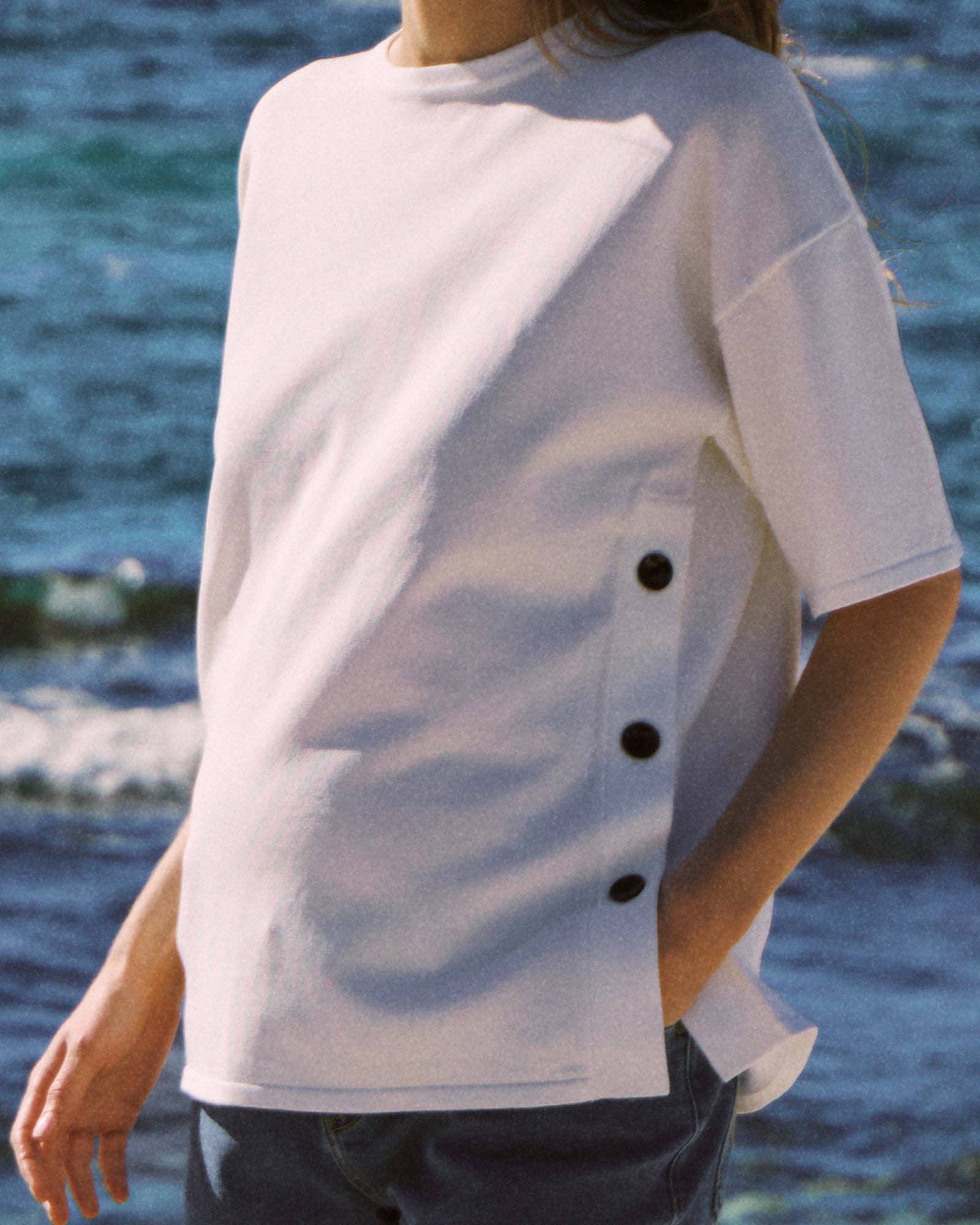 Haut d'allaitement boutonné en crêpe