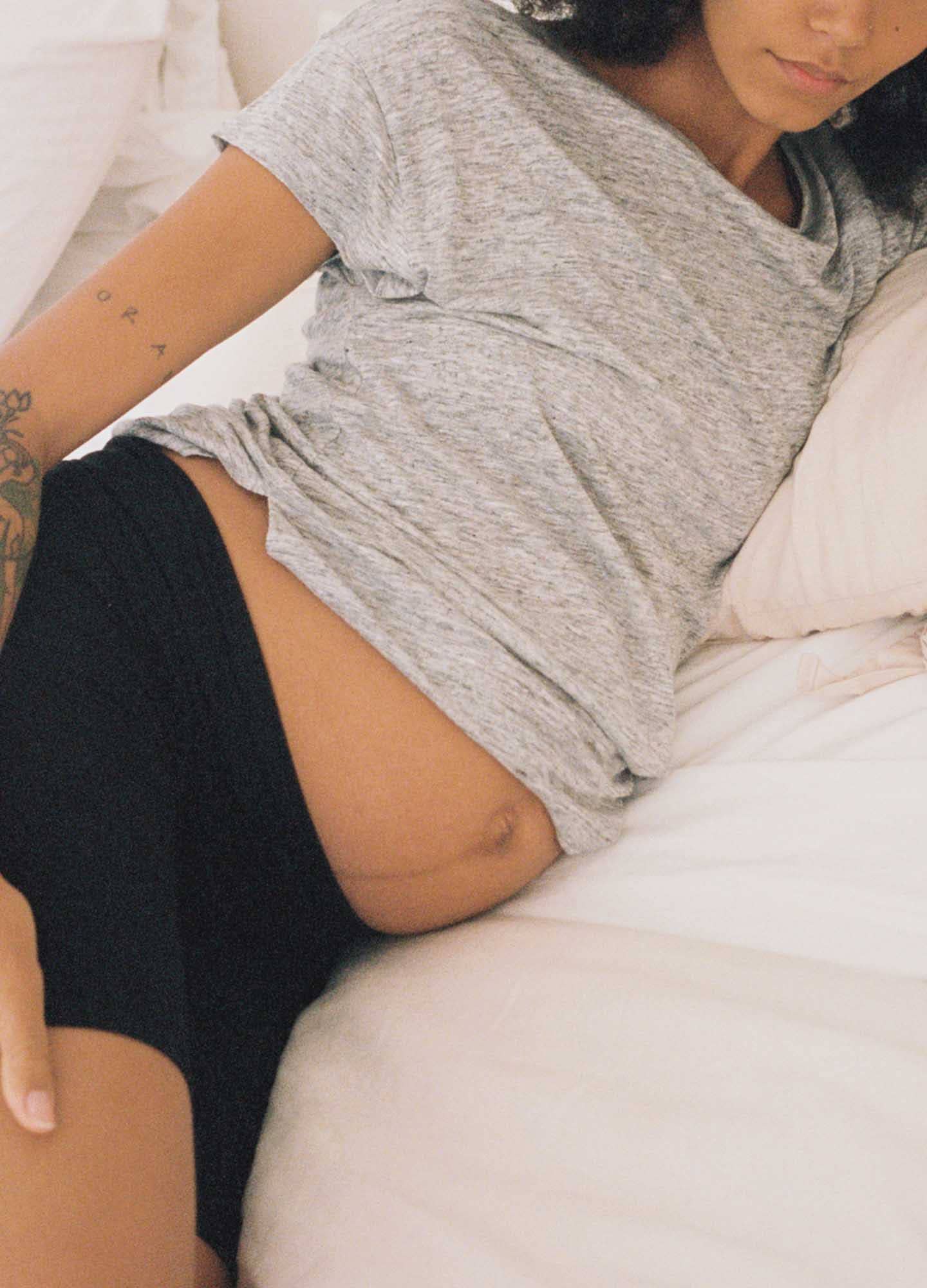 The Everyday Maternity Linen Tee - Hatch
