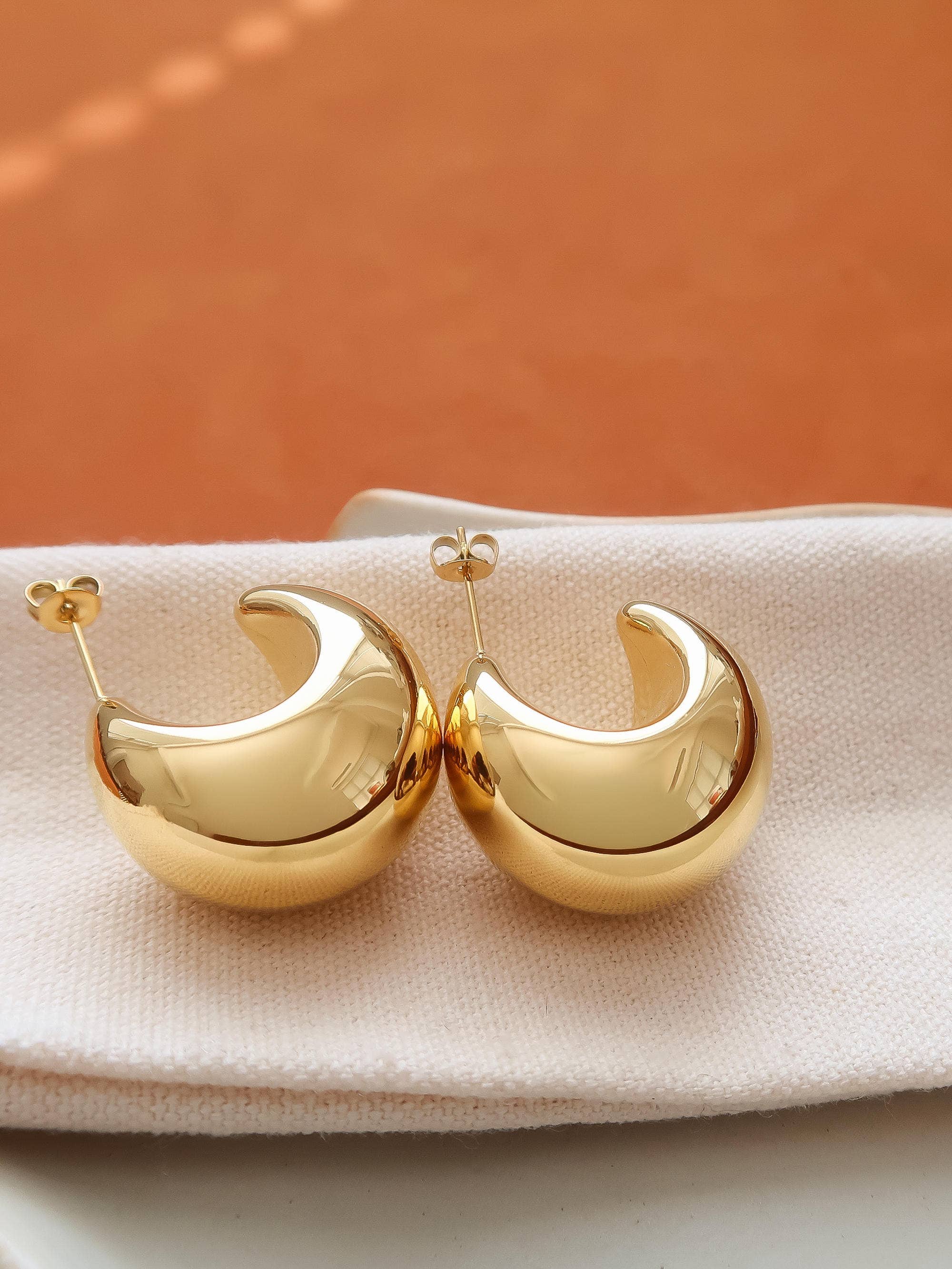 Camilley 18K Gold Non-Tarnish Puffy Dome Earrings