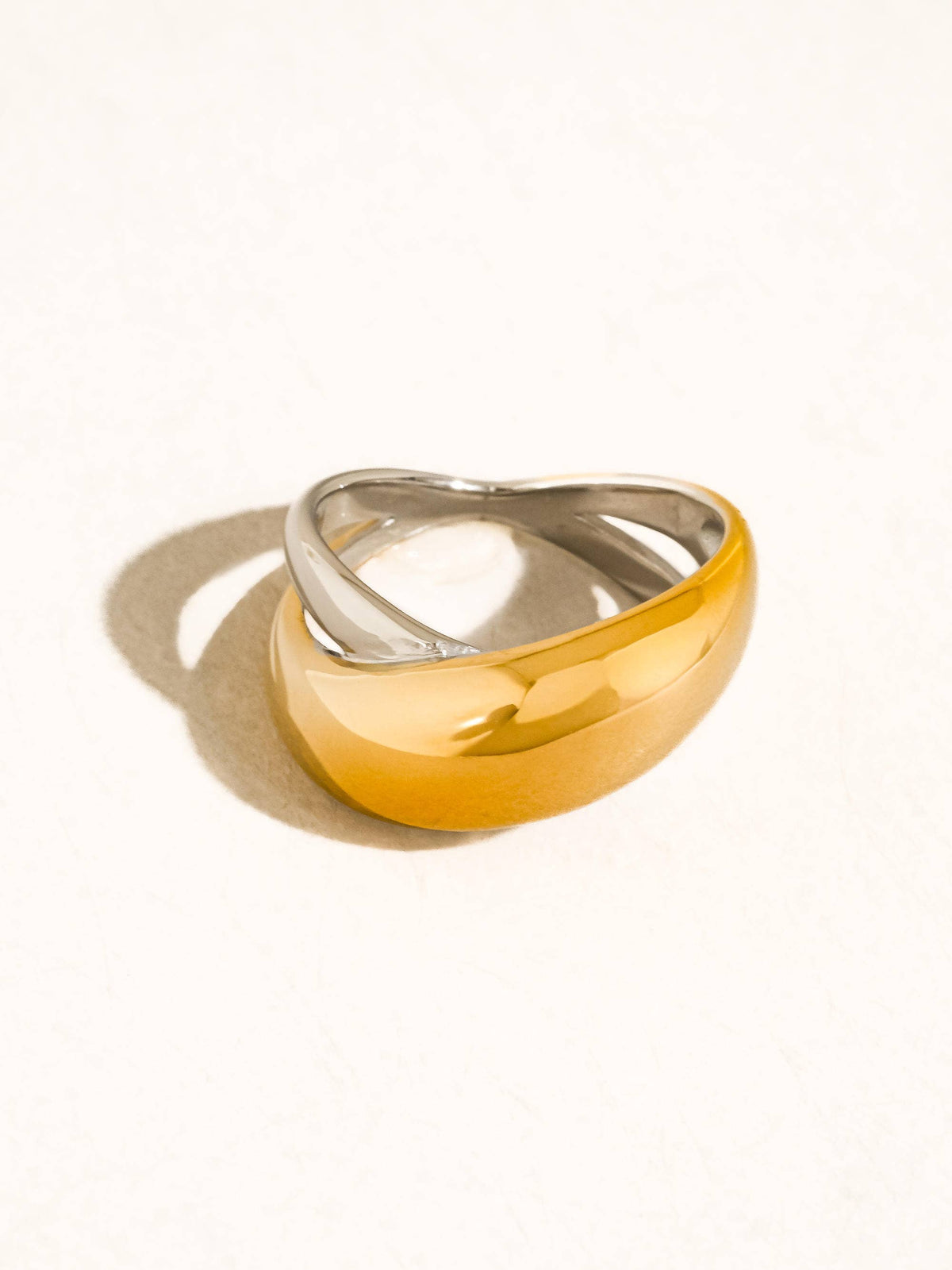 Almare 18K Gold Non-Tarnish Two Tone Dome Band Ring
