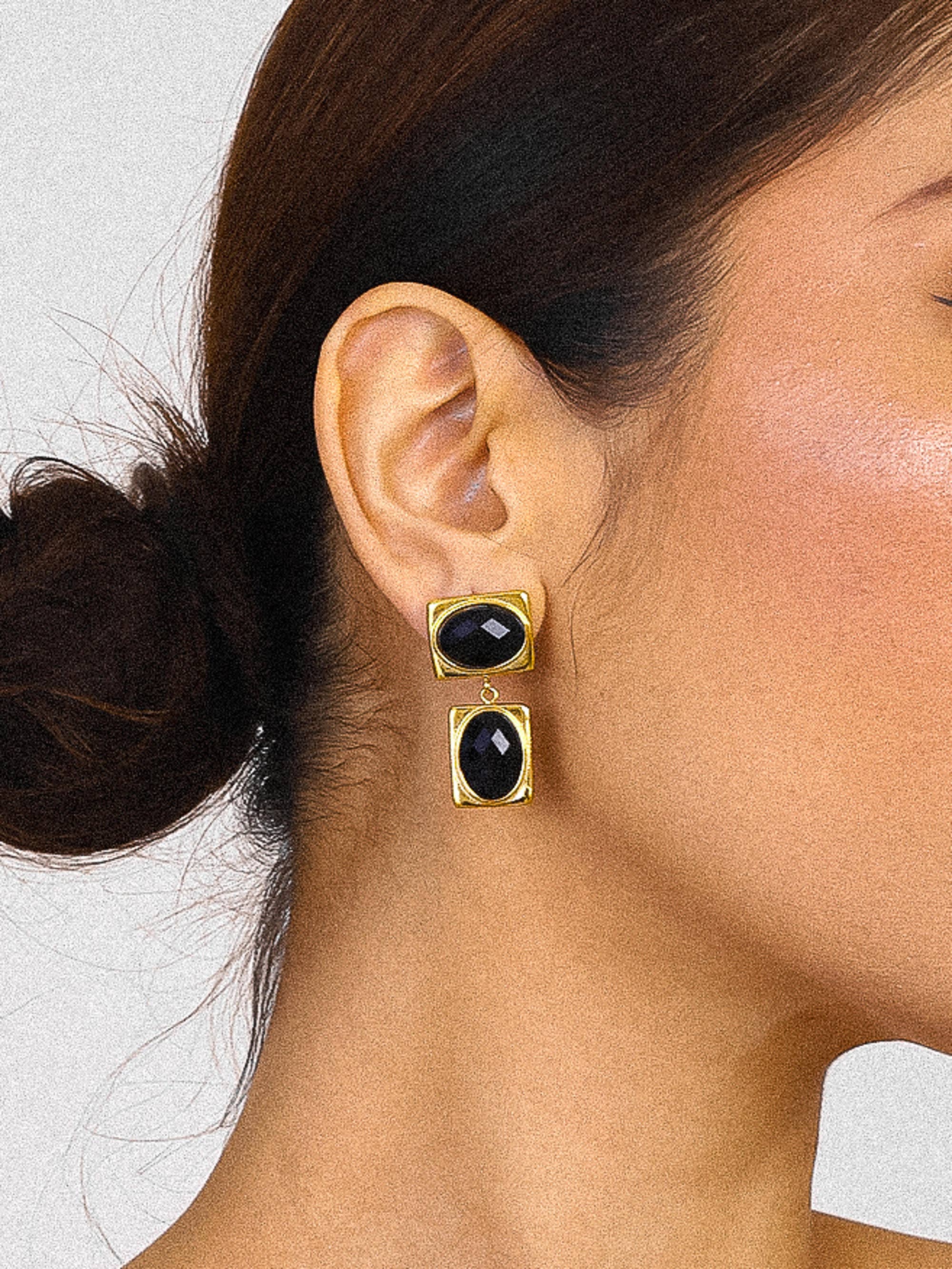 Chance 18K Gold Non-Tarnish Square Stone Earring: Black