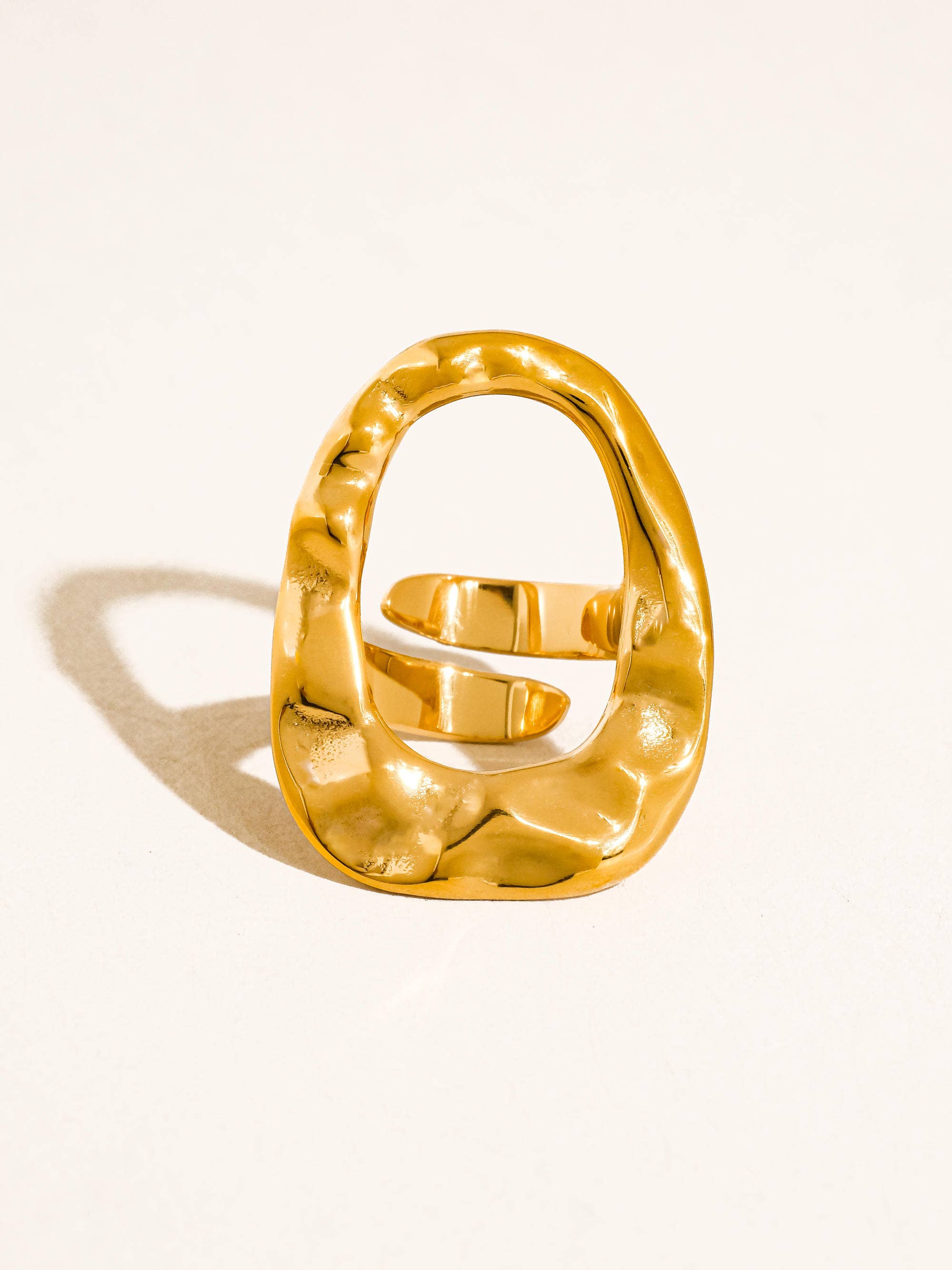 18K Gold Non-Tarnish Statement Rings: Aurithra-Oval