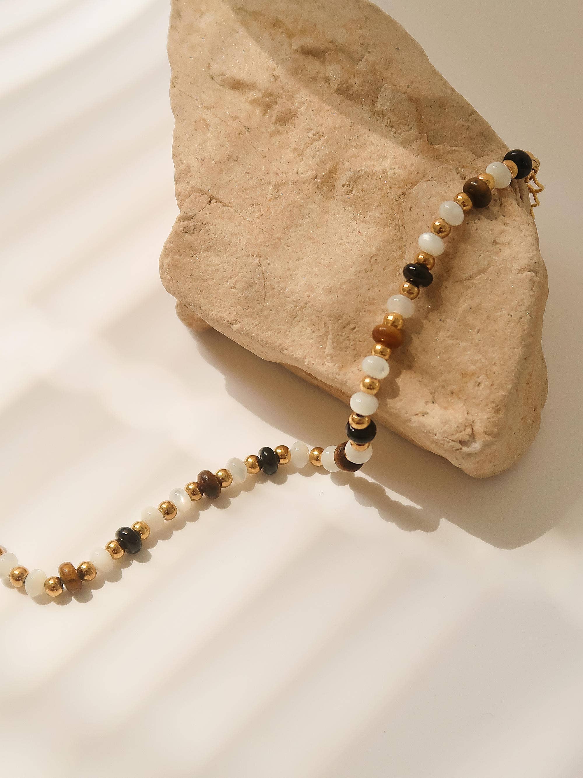 Arrow 18K Gold Beaded Necklace