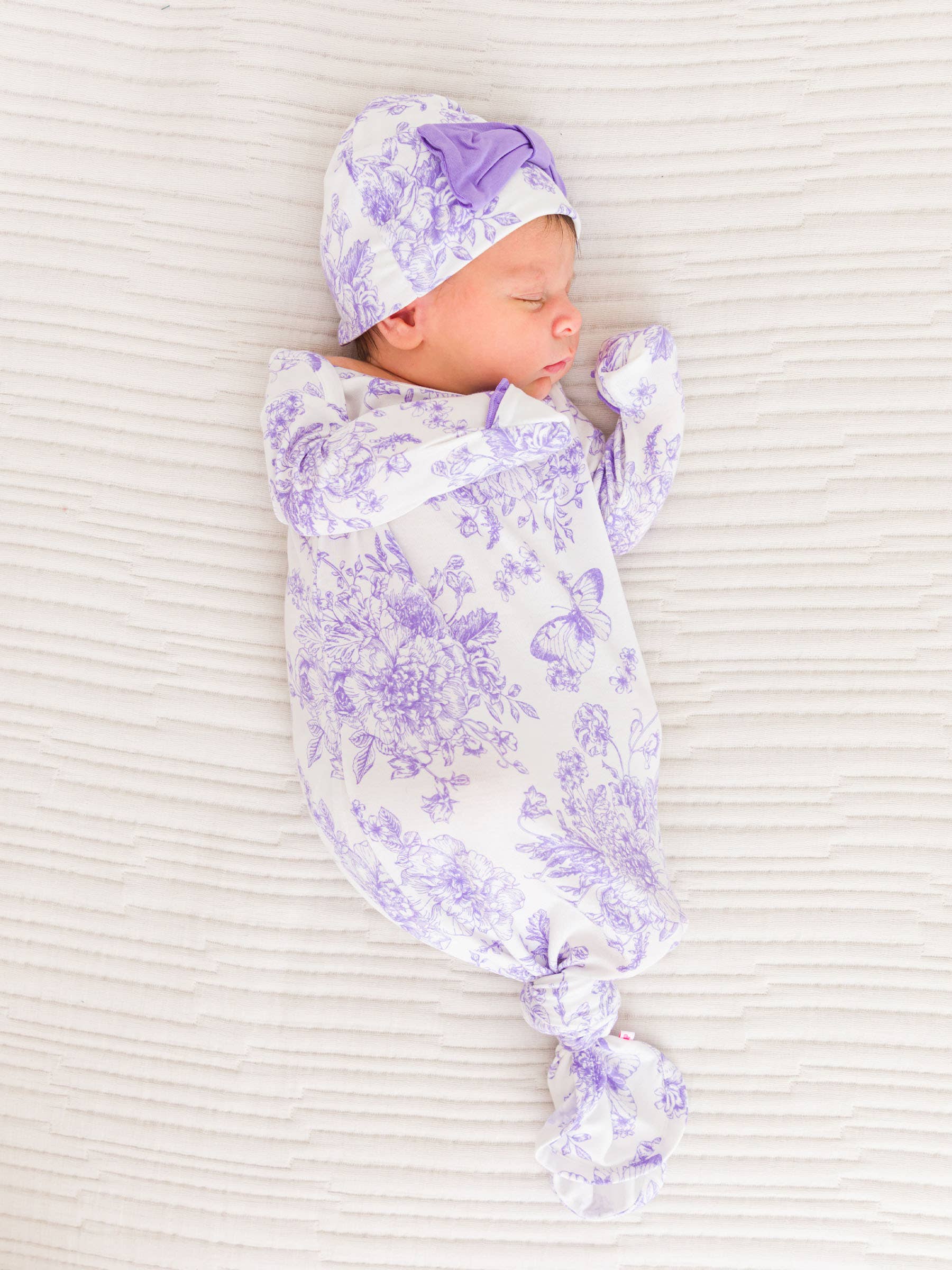 SoftSnooze™ Baby Girls Bamboo Purple Butterfly Sleep Gown & Hat Set