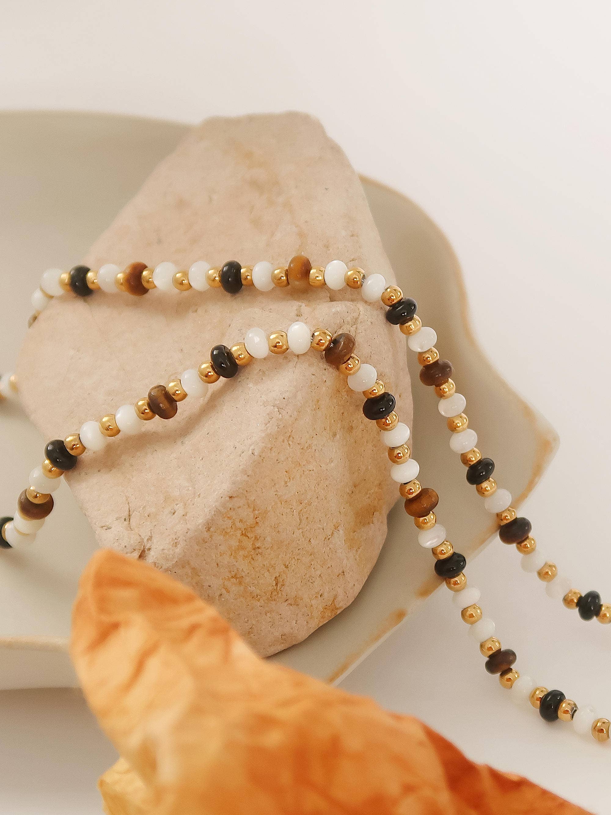 Arrow 18K Gold Beaded Necklace