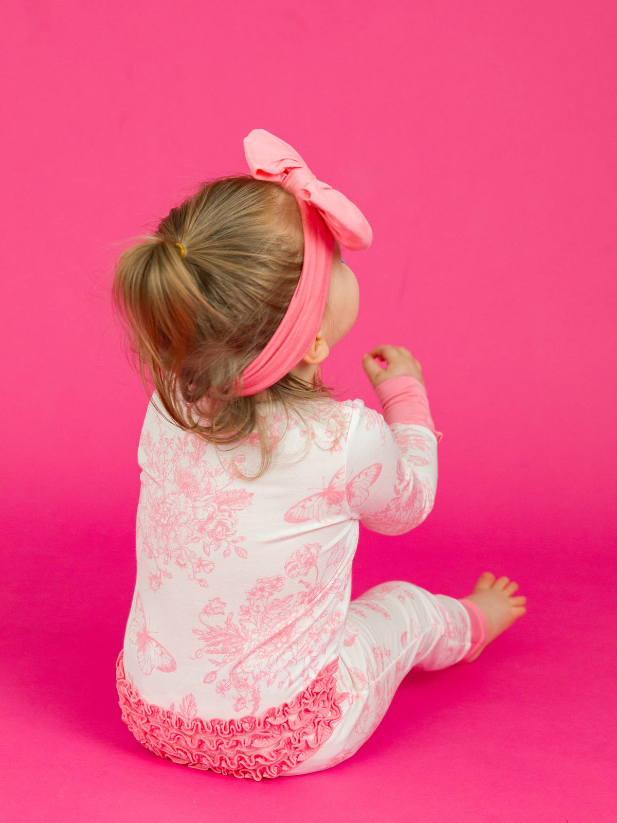 SoftSnooze™ Butterfly Garden Bamboo Ruffle Sleepe