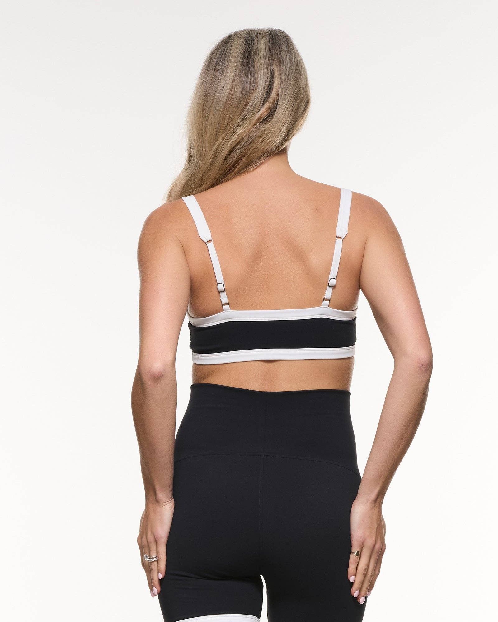 Soutien-gorge actif bicolore – Confort maternité et post-partum