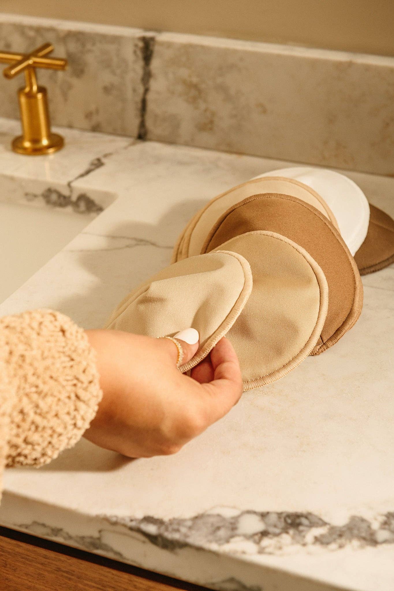 Reusable Nursing Pads – Organic Bamboo, Leak-Proof & Eco-Friendly