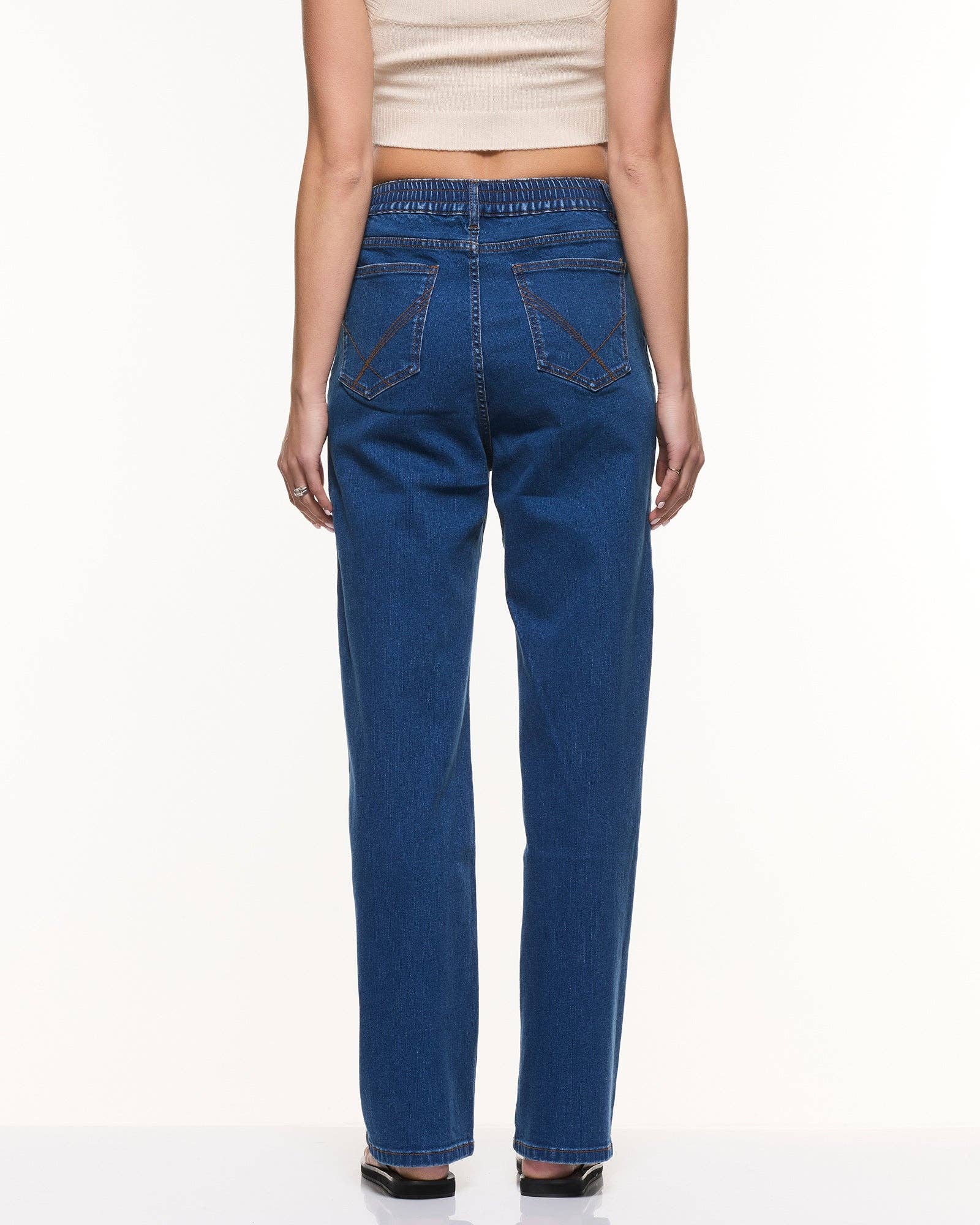 Jean à jambes larges et décontractées